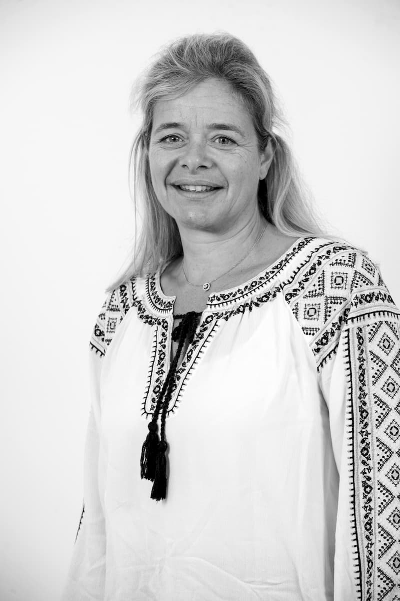 Hélène Nancy | HUGGY Hélène Nancy - Pôle administratif
