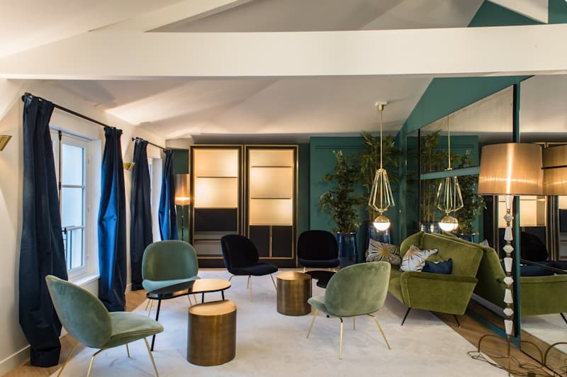 | HUGGY HUGGY ; rénovation d'appartement, travaux pour des bureaux et entreprises